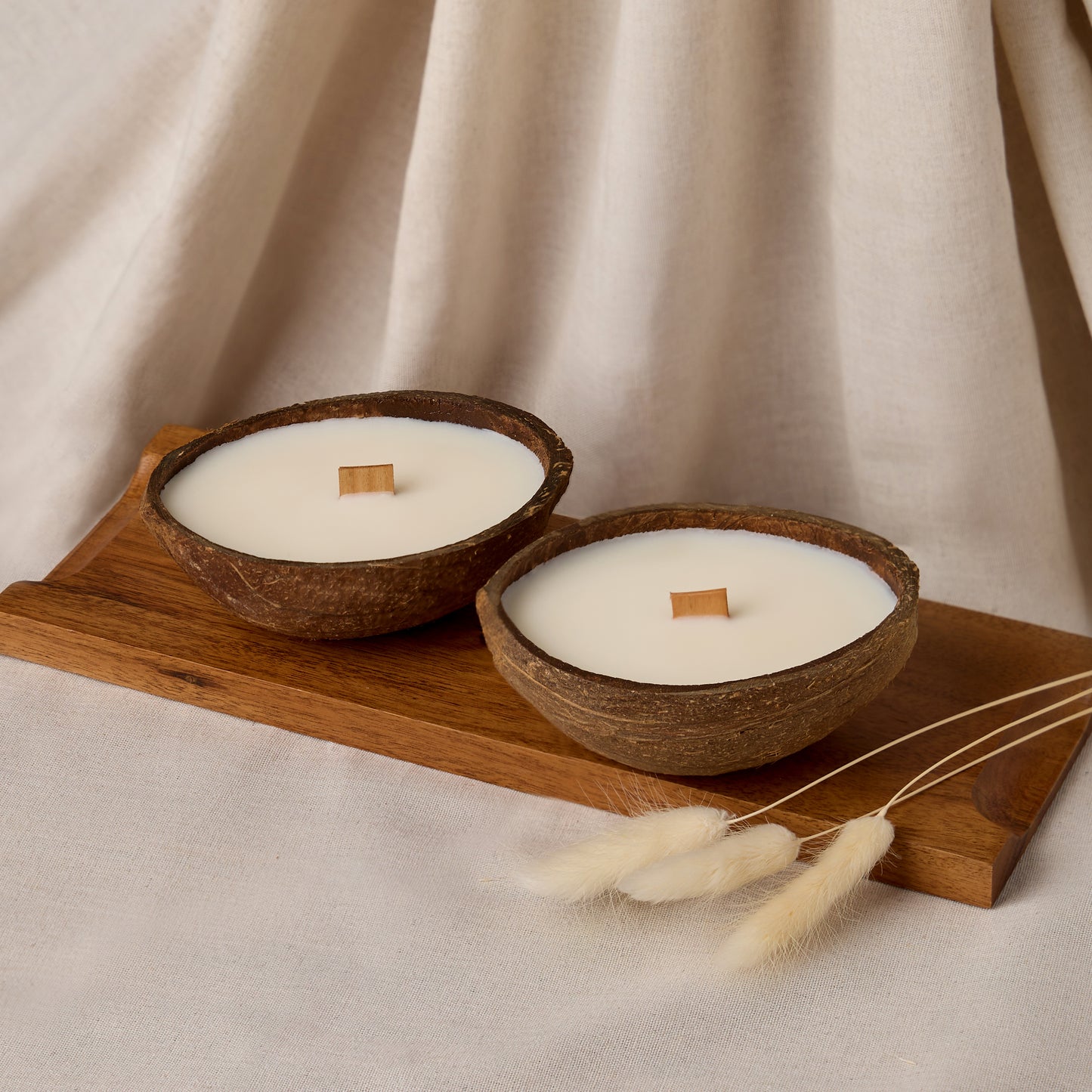 Scented Soy Candle in Coconut Shell with Wooden Wick – Non-Toxic Relaxation Gift for Women