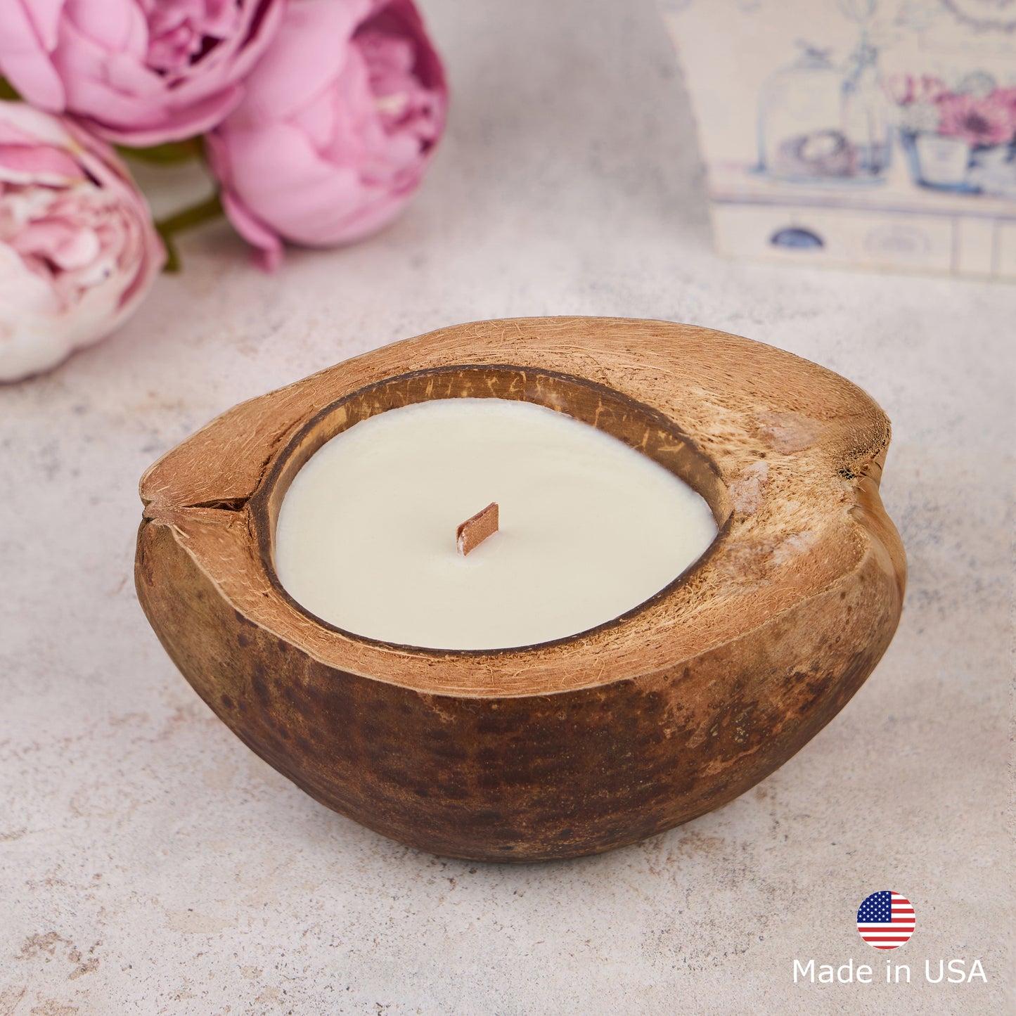 Large Coconut Shell Scented Candle – Wooden Wick, Natural & Non-Toxic, Relaxing Home Decor Gift